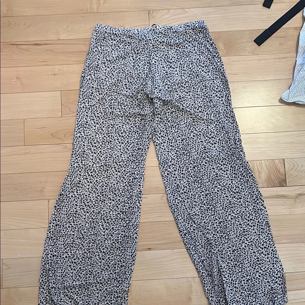 Victoria’s Secret Lounge Leopard Flare Pant